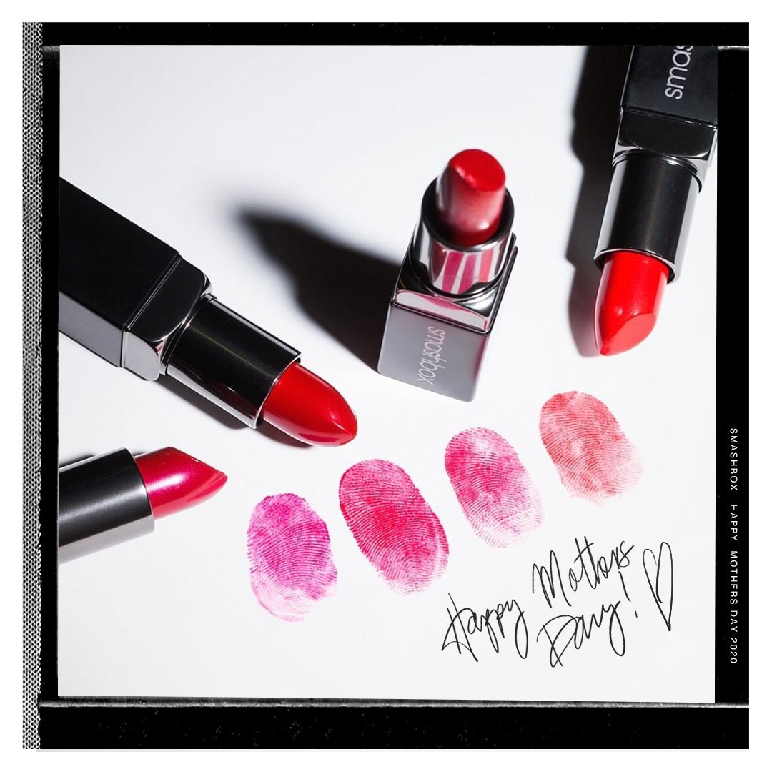 Be Legend: red lipsticks and pink fingerprint swatches with Happy Mother’s Day written by hand