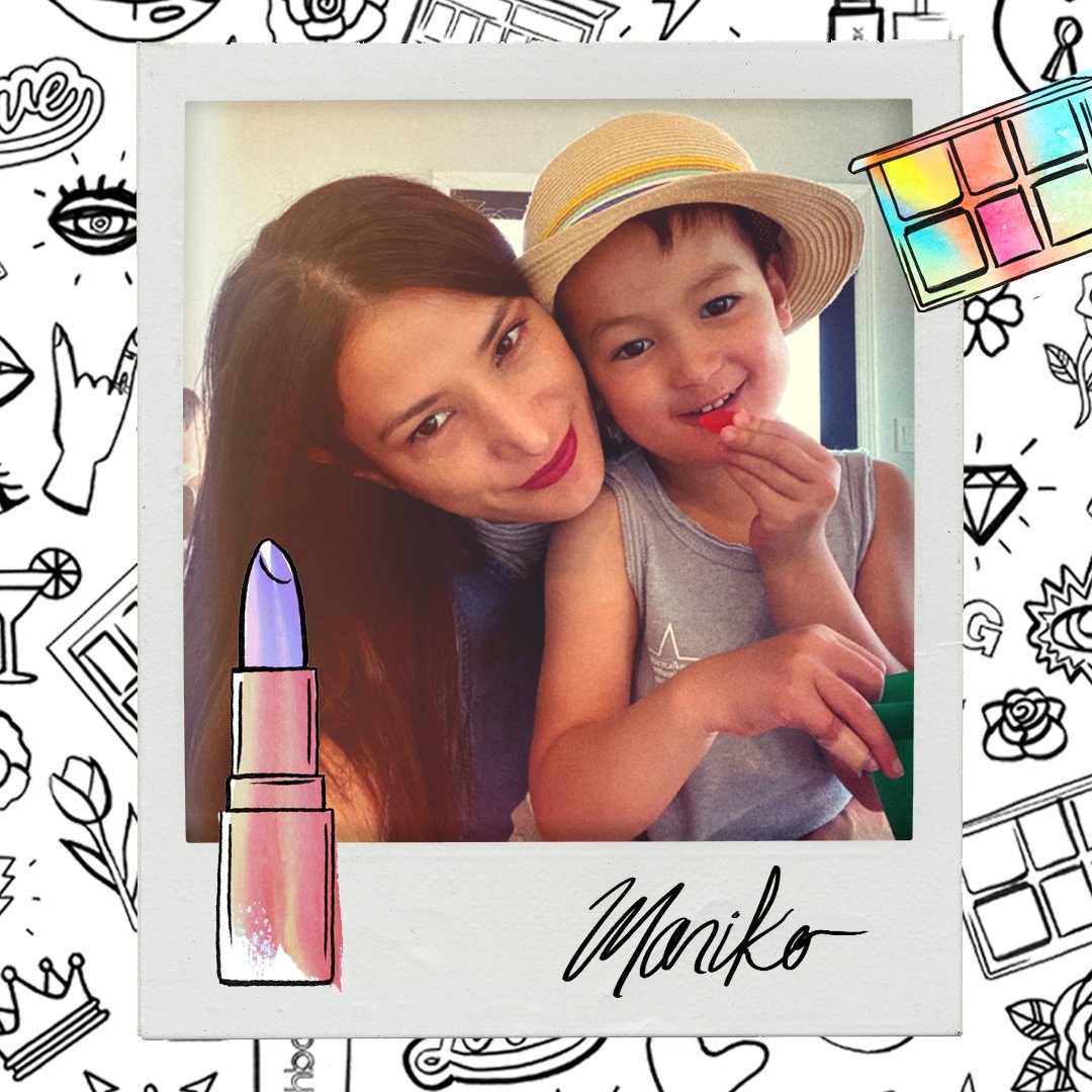 A polaroid of a mother and her son on the coloring page, with a watercolor lipstick and the signature Maniko