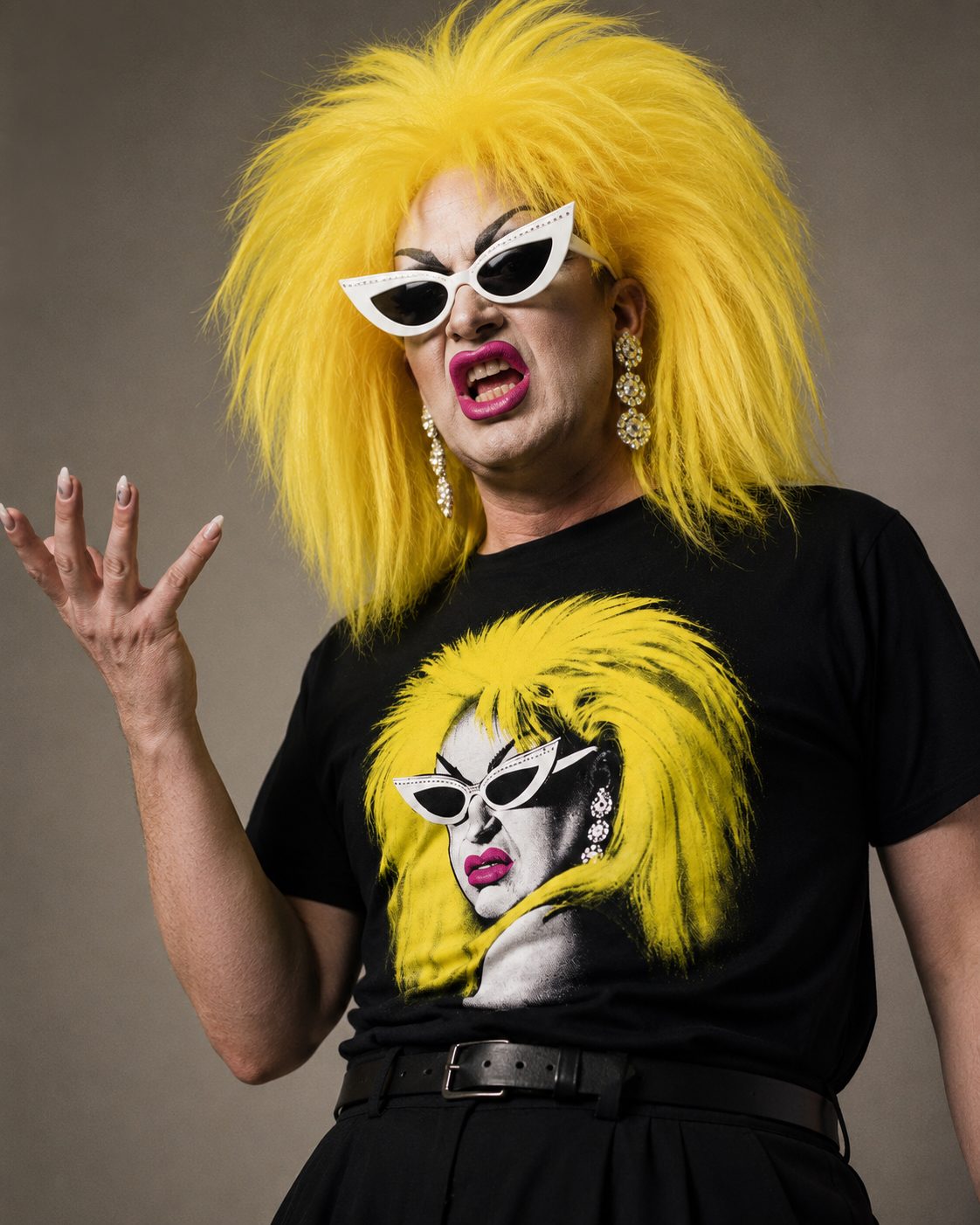 Lookbook: the Divine tee with yellow wig